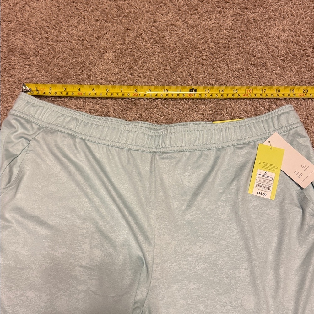 NWT MNS All in Motion Baby Blue Shorts Sz XL - Picture 8 of 8